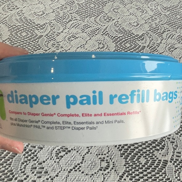 NEW 4 Baby Diaper Genie Refills Complete Elite Essentials Holds 1000+ Playtex + - Picture 4 of 7